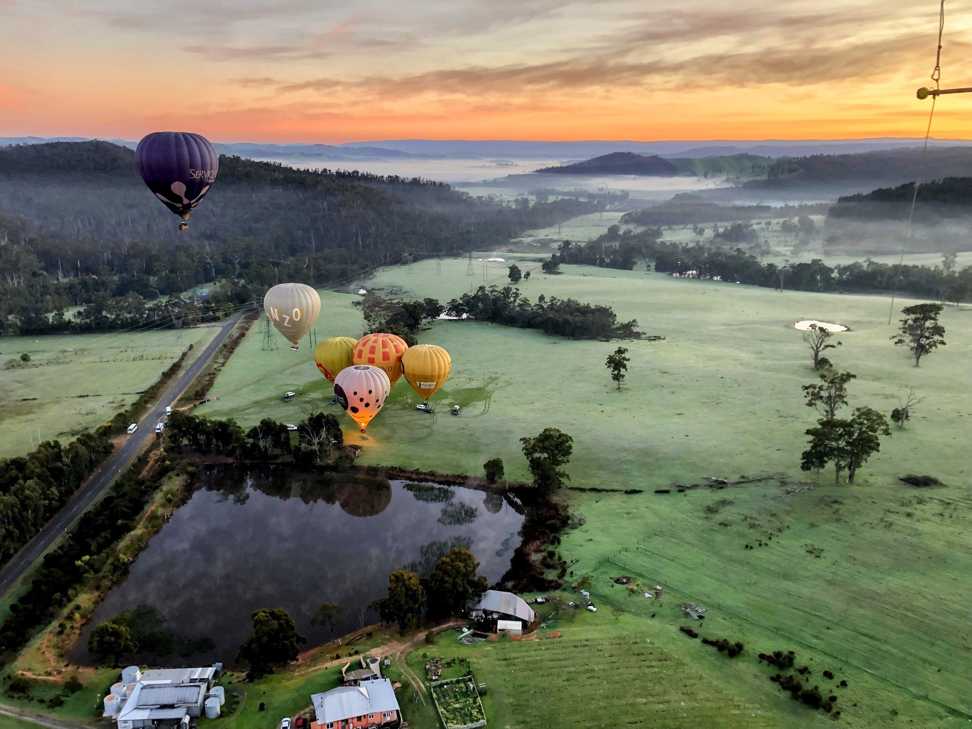 Ballooning in Yarra Valley INCLUDES Breakfast