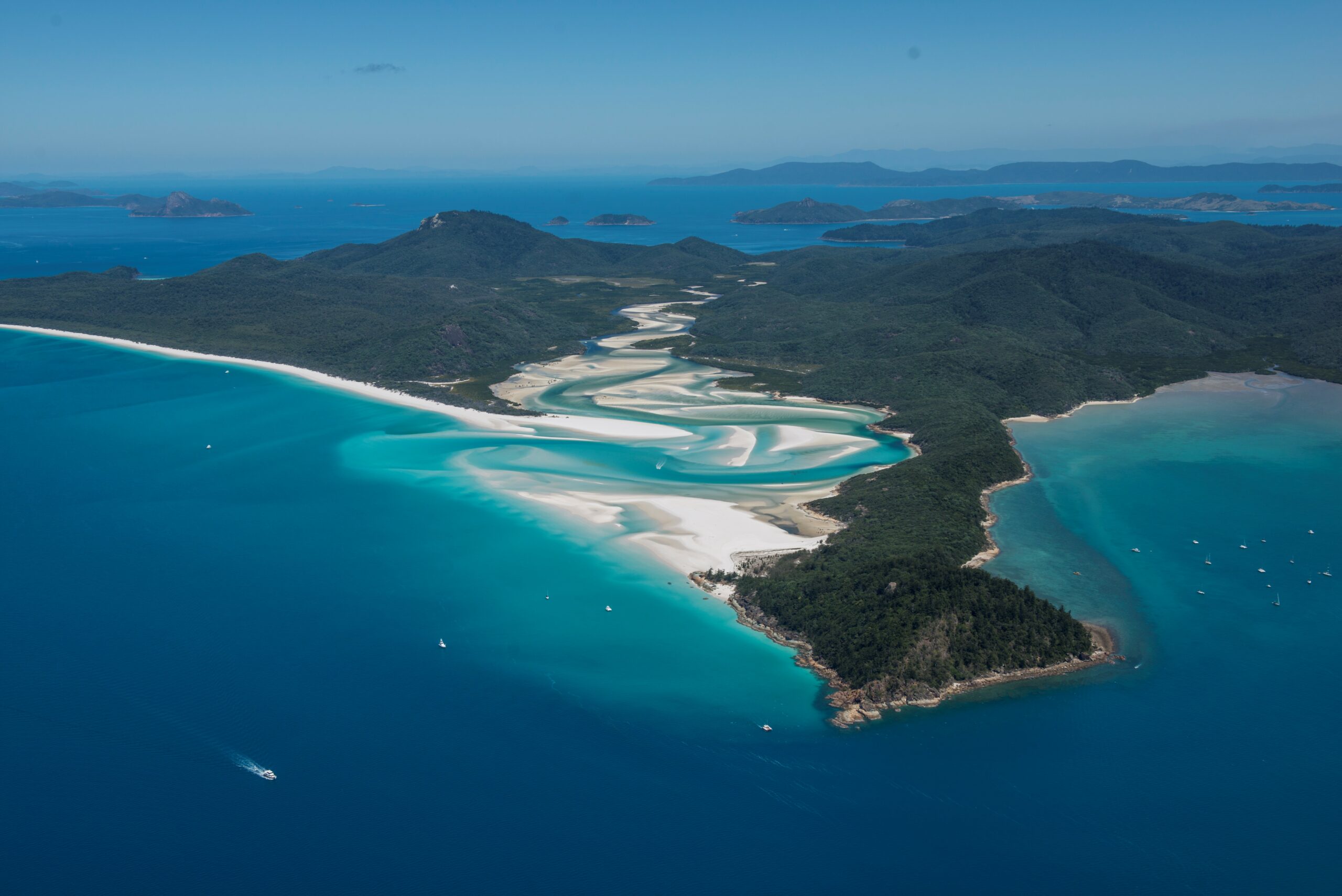 Fly & Ski Airlie Beach