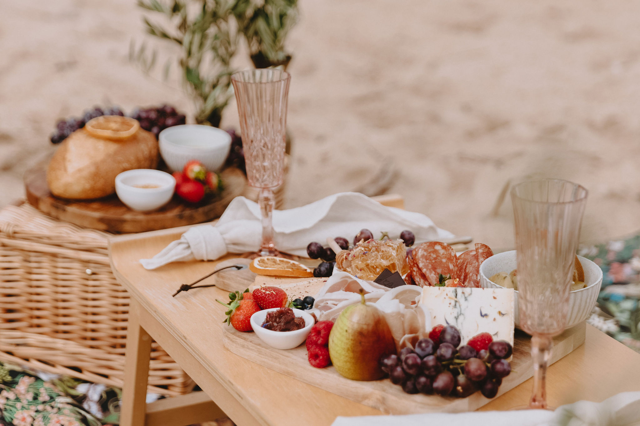 The Paddock at Ulupna: Guided Wildlife Tour with Riverside Picnic