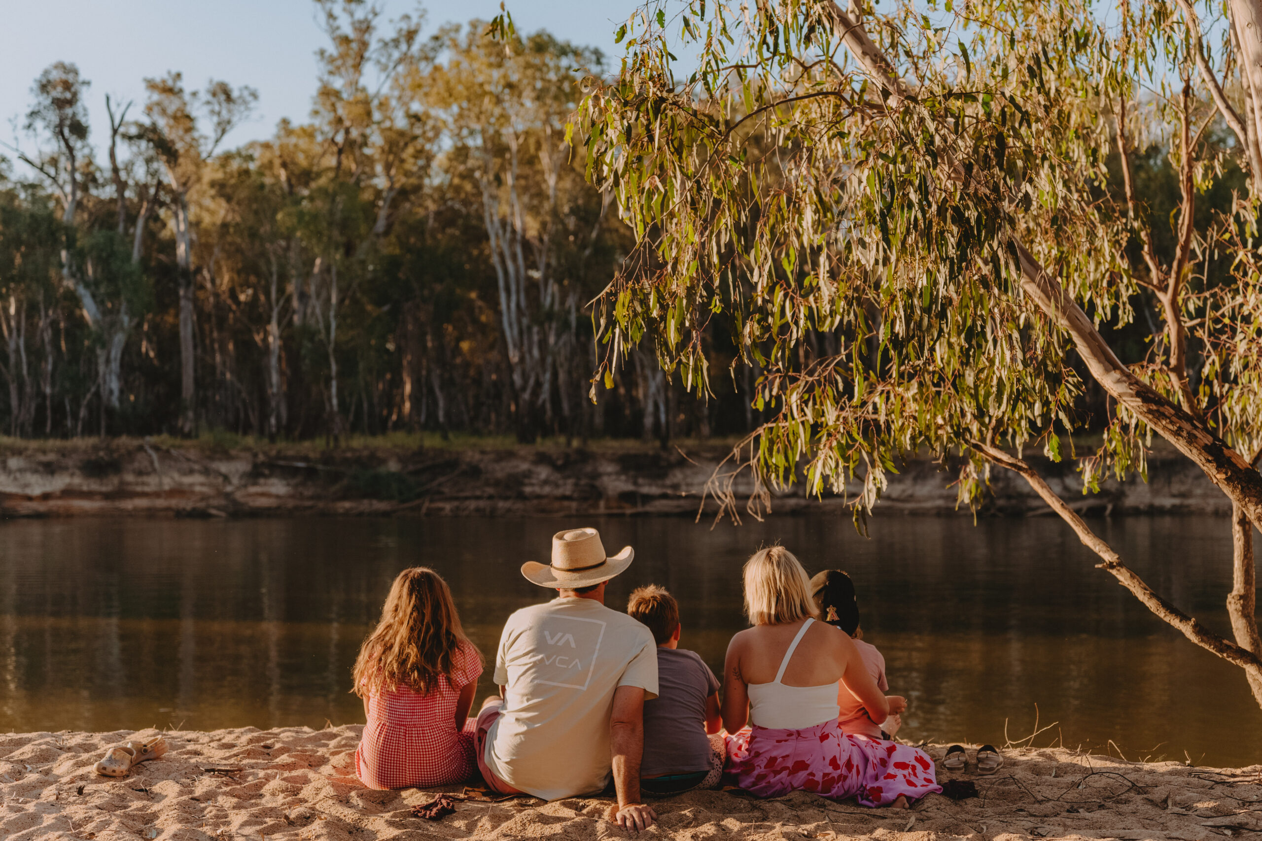 The Paddock at Ulupna: Guided Wildlife Tour with Riverside Picnic