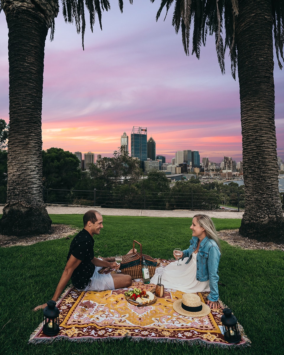 Sunset & Sparkle – Romantic Date Night